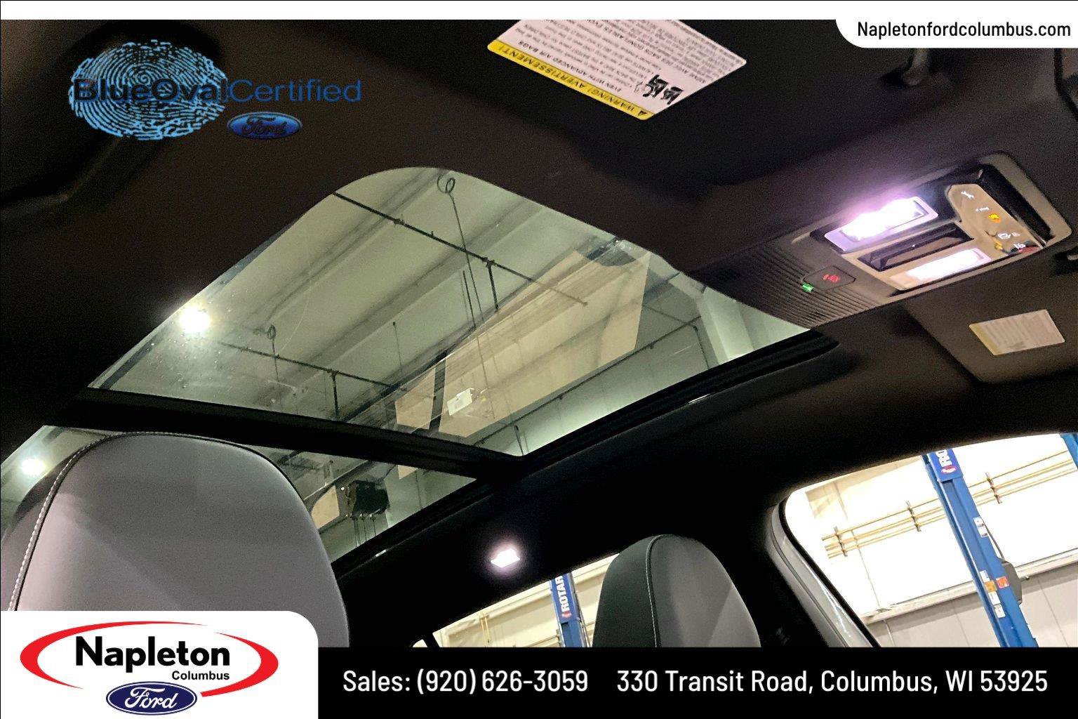 Used 2025 Volkswagen Tiguan SEL R-Line AWD/4WD image 23