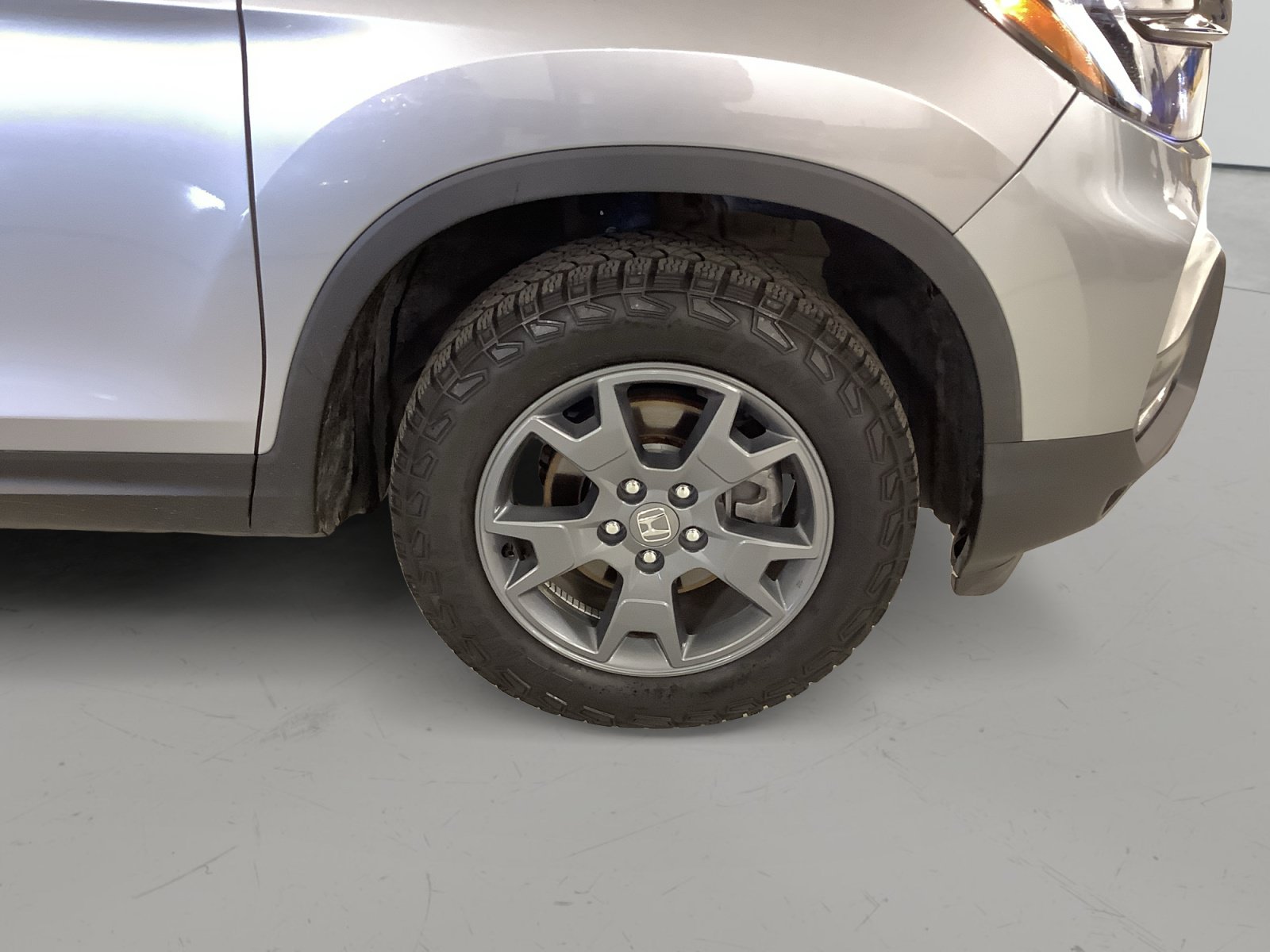 Used 2025 Honda Passport TrailSport image 10