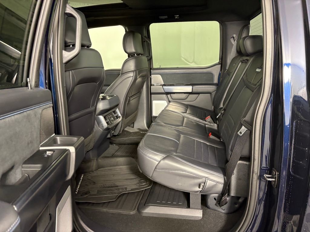 Certified 2025 Ford F350 Platinum image 30
