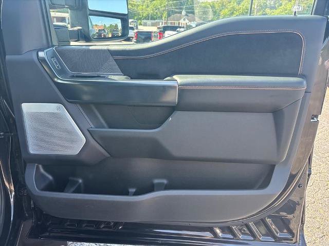 Certified 2023 Ford F450 Platinum w/ FX4 Off-Road Package AWD/4WD image 14