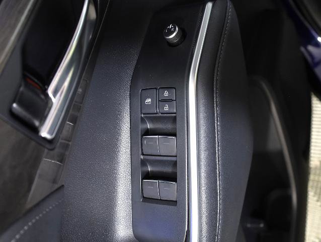 Used 2021 Toyota Highlander Limited w/ Protection Package #3 (TMS) image 21