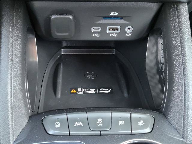 Used 2021 Chevrolet TrailBlazer RS w/ Sun and Liftgate Package FWD image 21
