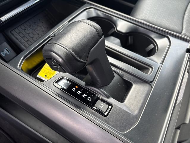 Certified 2024 Ford F150 Lariat w/ Equipment Group 502A High image 31