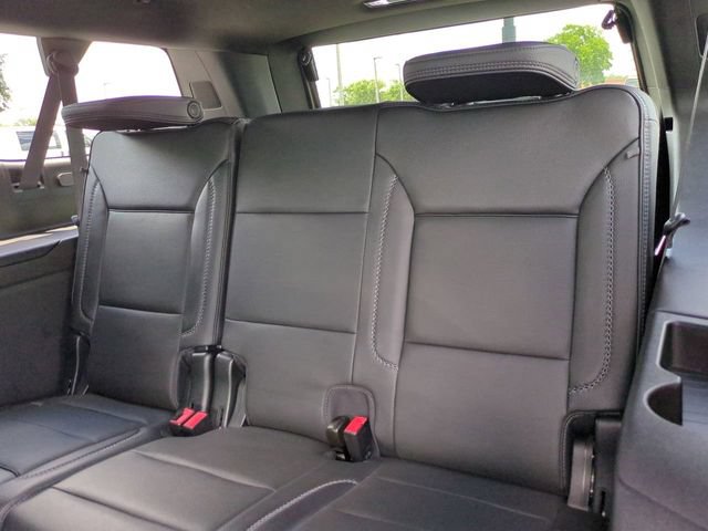 Used 2023 GMC Yukon XL Denali AWD/4WD image 15