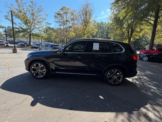 Used 2020 BMW X5 xDrive40i w/ Premium Package image 2