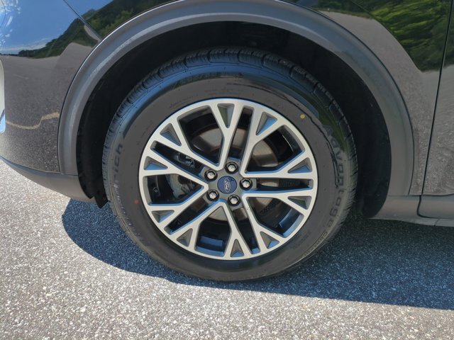 Certified 2020 Ford Escape SEL FWD image 11