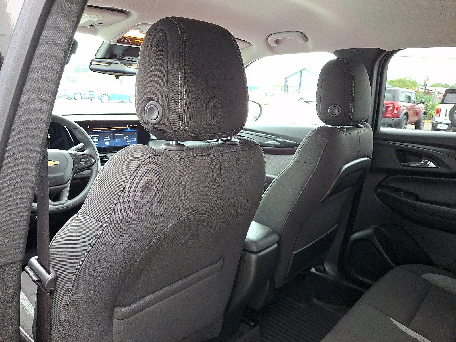 Used 2024 Chevrolet TrailBlazer LS w/ LS Convenience Package FWD image 12