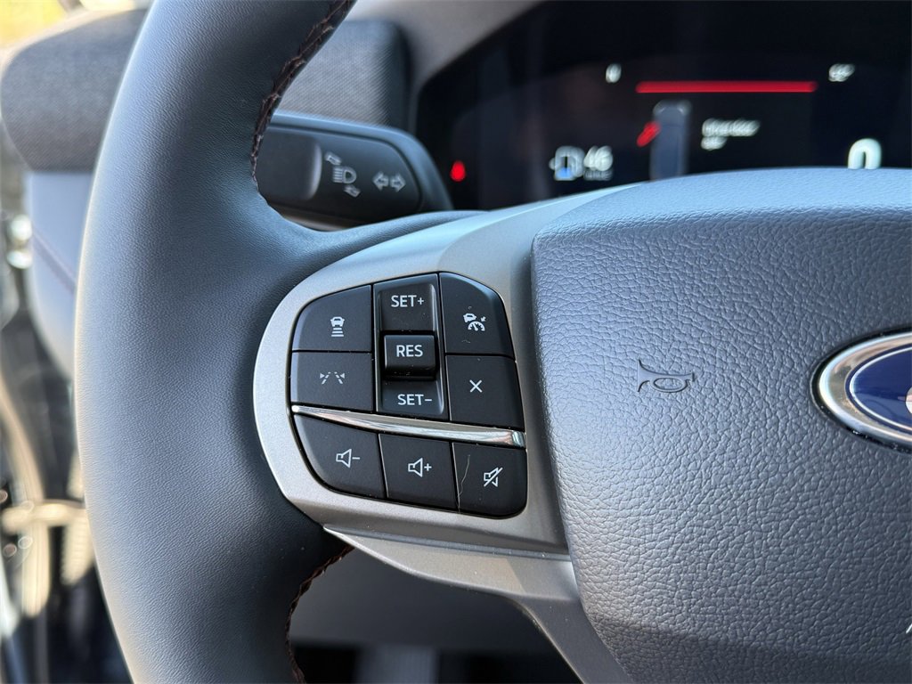 Certified 2025 Ford Explorer Active image 22