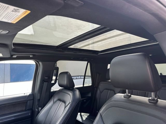 Certified 2021 Ford Expedition Limited RWD image 2