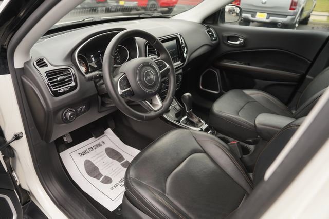Used 2019 Jeep Compass Limited w/ Safety & Security Group AWD/4WD image 8