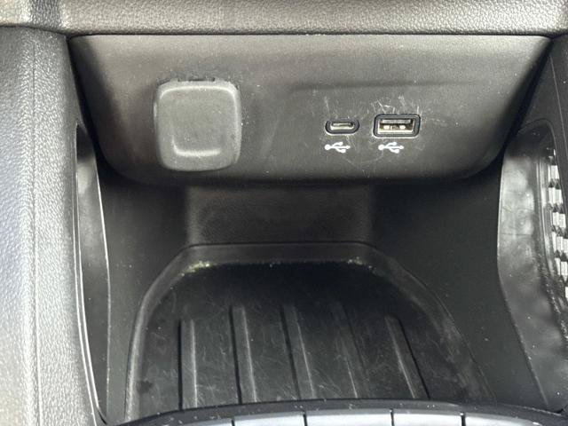 Used 2025 Chevrolet TrailBlazer LT AWD/4WD image 26