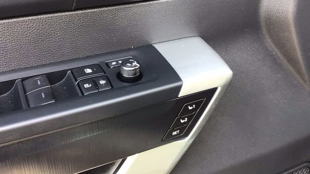 Used 2025 Toyota Sequoia Platinum image 24