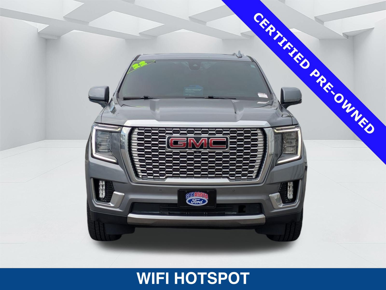 Used 2022 GMC Yukon XL Denali AWD/4WD image 8