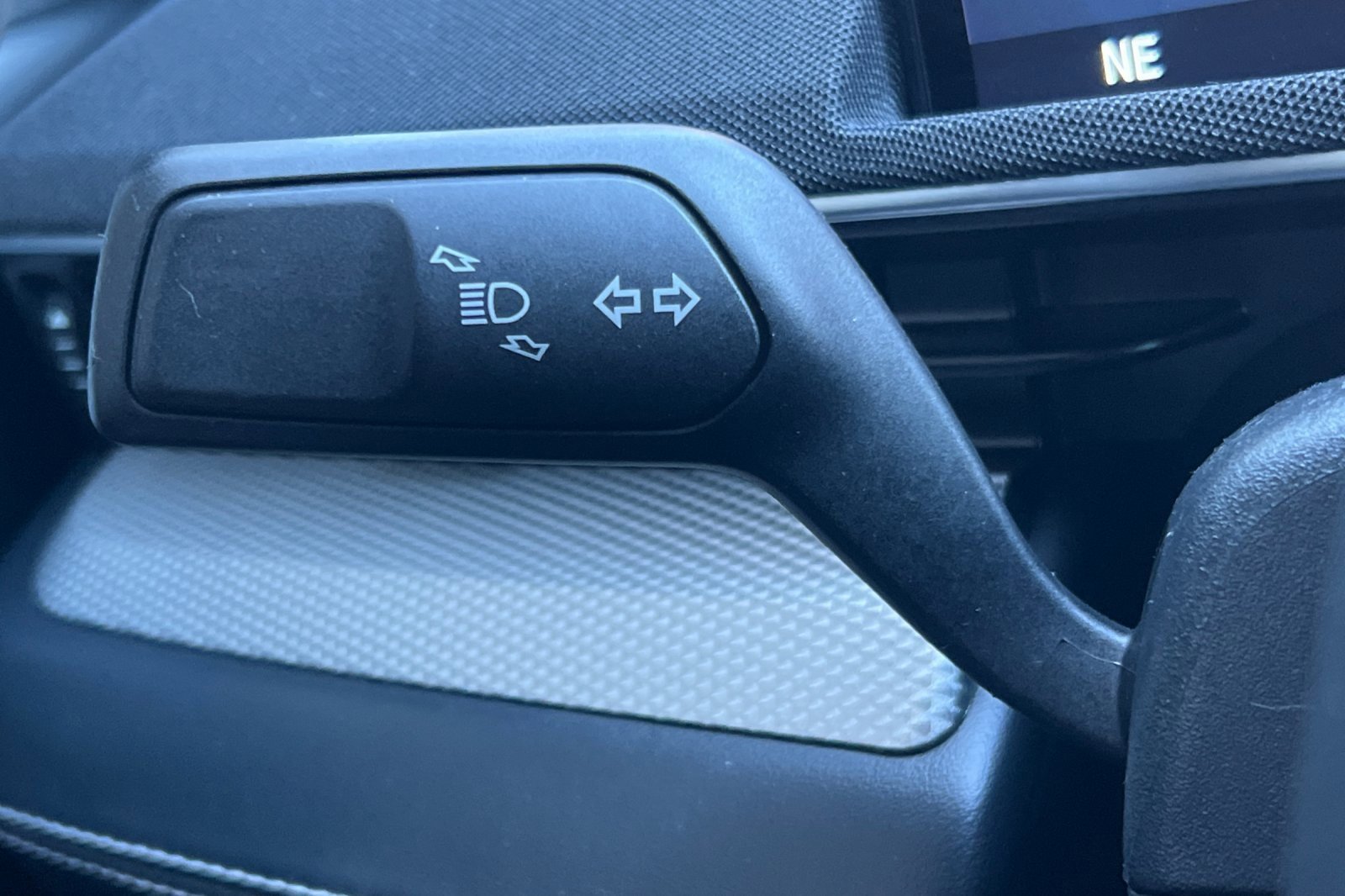 Certified 2021 Ford Mustang Mach-E Select w/ Comfort/Appearance Package image 35