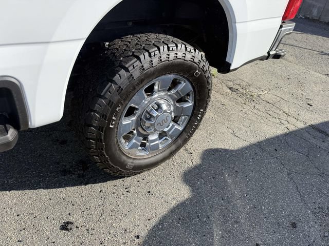 Certified 2023 Ford F250 King Ranch AWD/4WD image 11