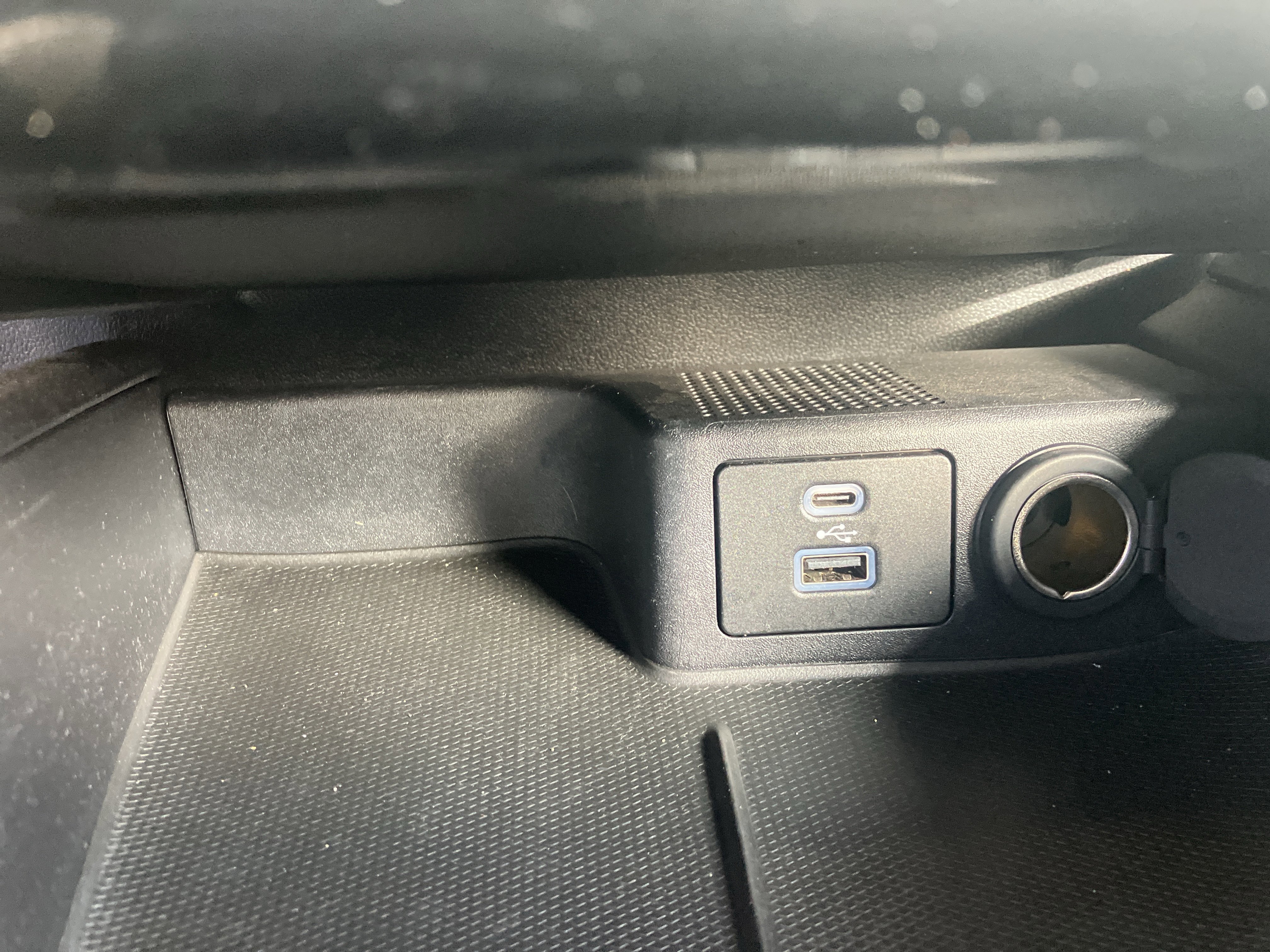 Certified 2021 Ford Escape SEL image 27