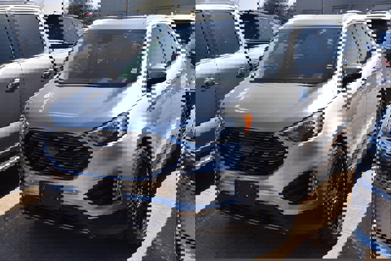 Certified 2022 Ford Edge Titanium image 1