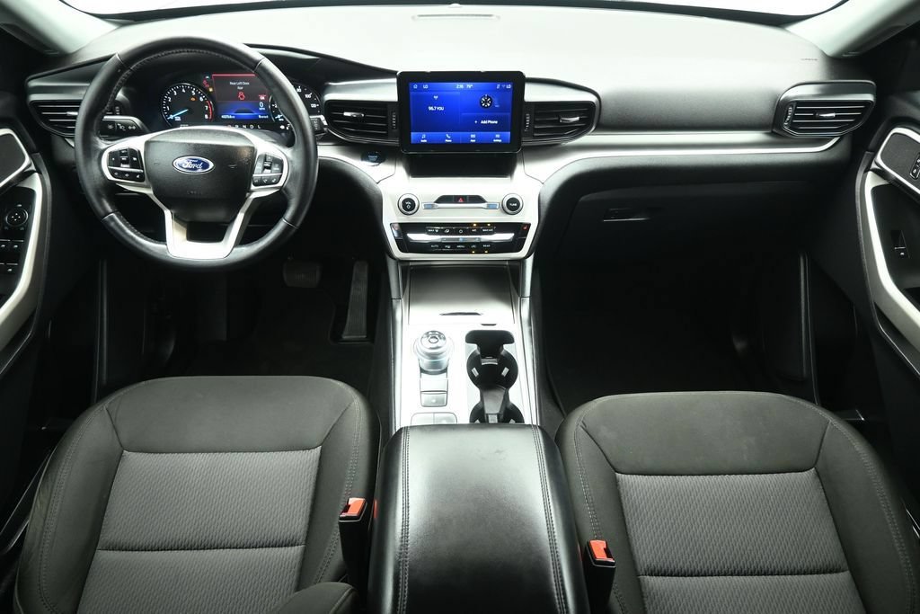 Certified 2022 Ford Explorer XLT RWD image 21