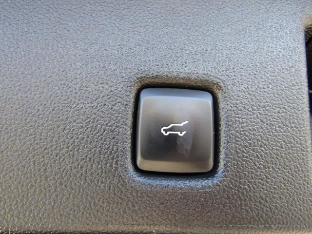 Certified 2022 Ford Escape Titanium w/ Titanium Elite Package image 13
