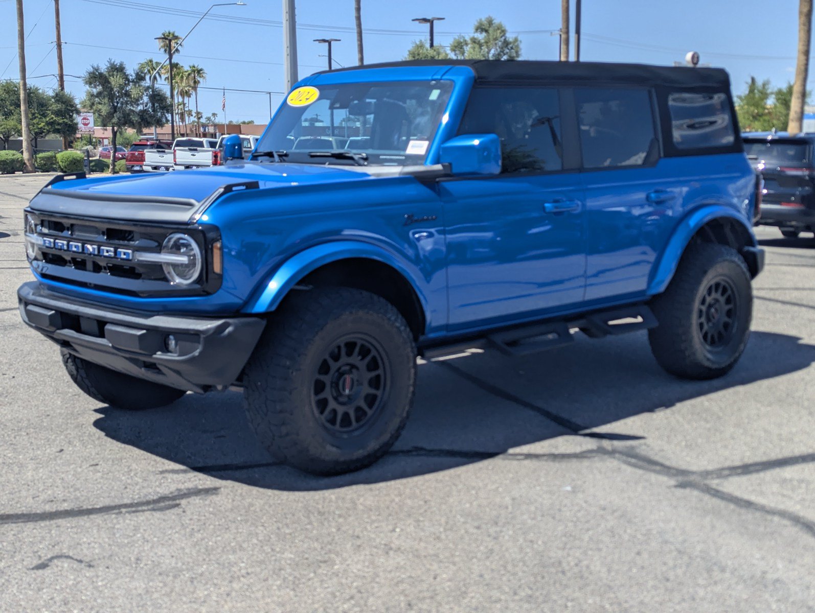 Certified 2024 Ford Bronco Outer Banks AWD/4WD image 5
