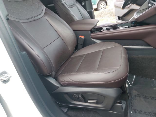 Certified 2025 Ford Explorer Platinum w/ Ultimate Package image 10