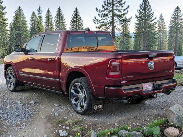 Used 2022 RAM 1500 Limited w/ Body-Colour Bumper Group AWD/4WD image 4
