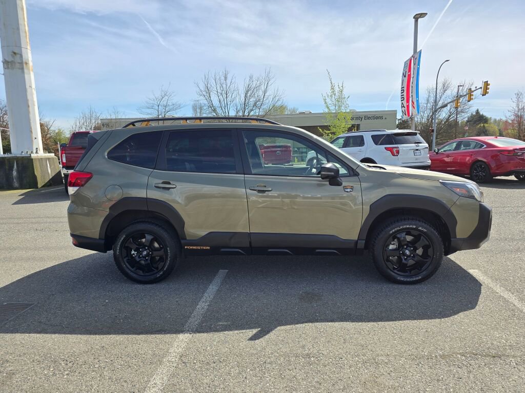 Used 2022 Subaru Forester Wilderness image 6