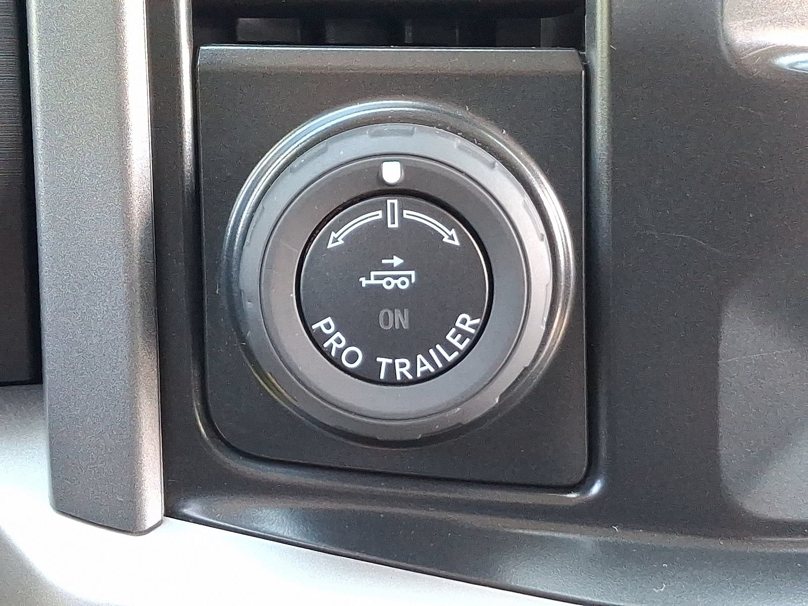 Certified 2022 Ford F150 XLT w/ XTR Package AWD/4WD image 23