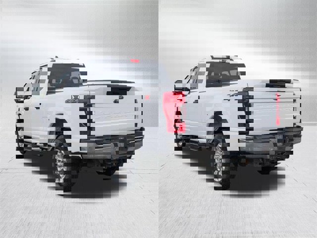 Certified 2022 Ford F250 XLT image 6