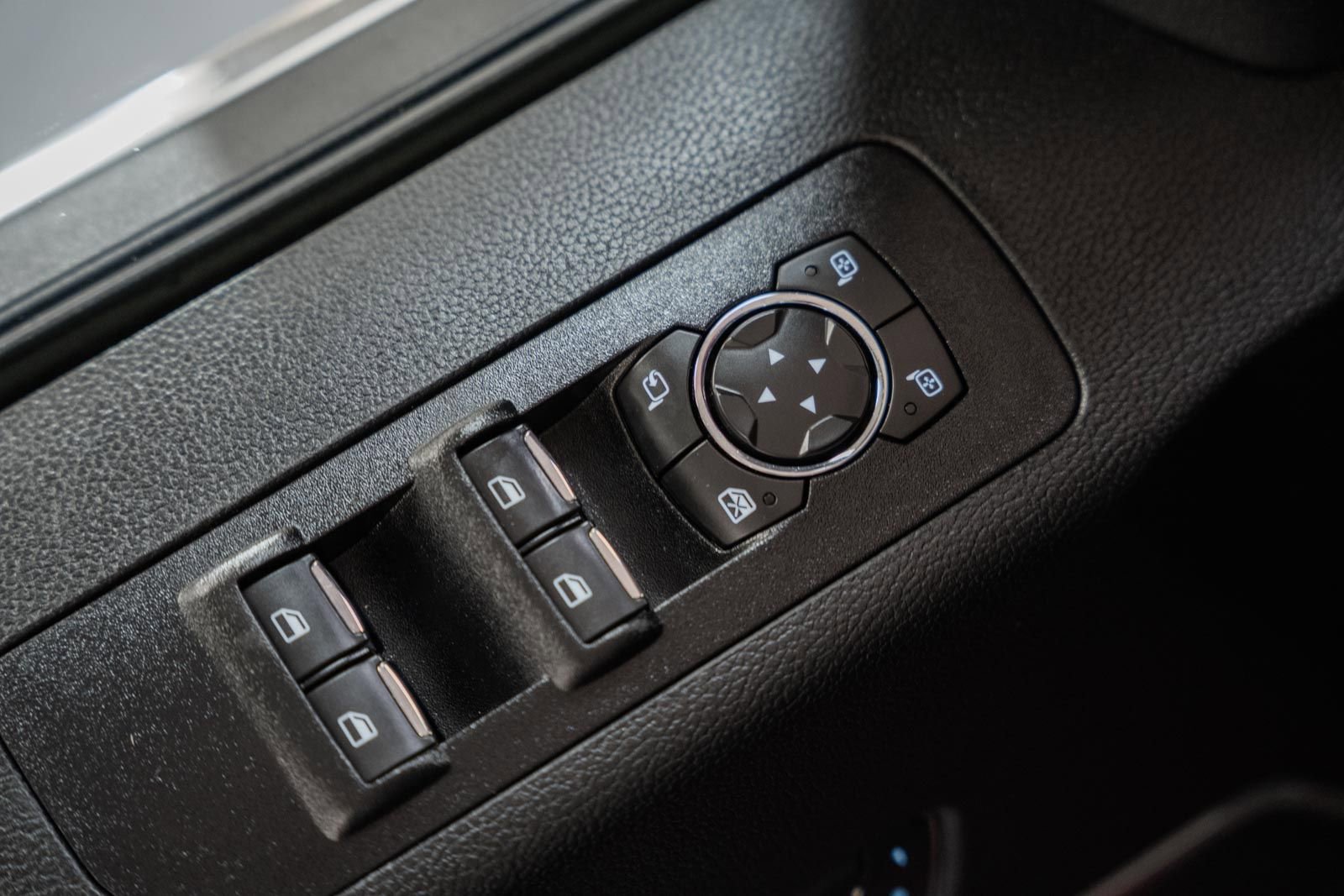 Certified 2018 Ford F150 Platinum w/ Equipment Group 701A Luxury image 48