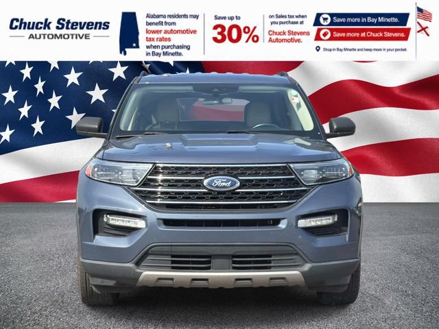 Certified 2021 Ford Explorer XLT w/ Equipment Group 202A AWD/4WD image 3