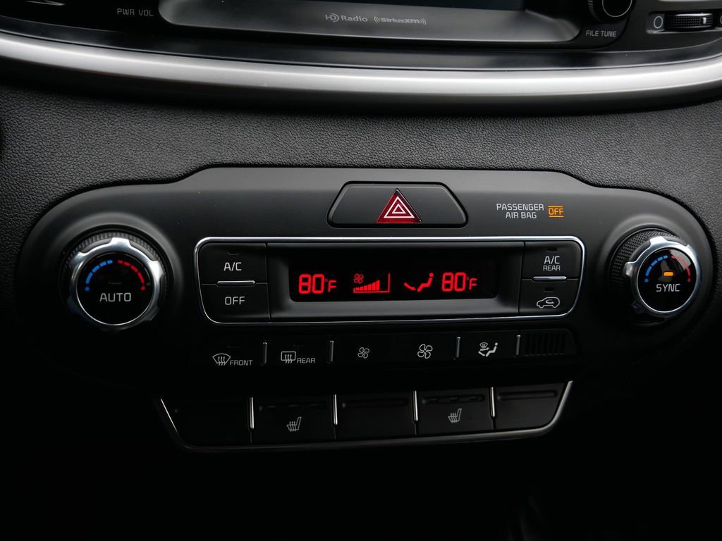 Used 2019 Kia Sorento EX image 22