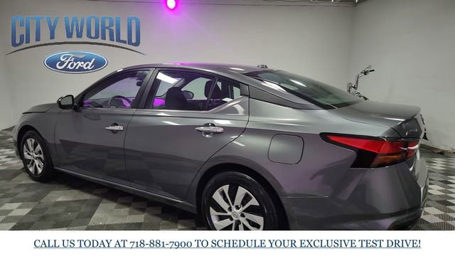 Used 2025 Nissan Altima 2.5 S FWD image 7