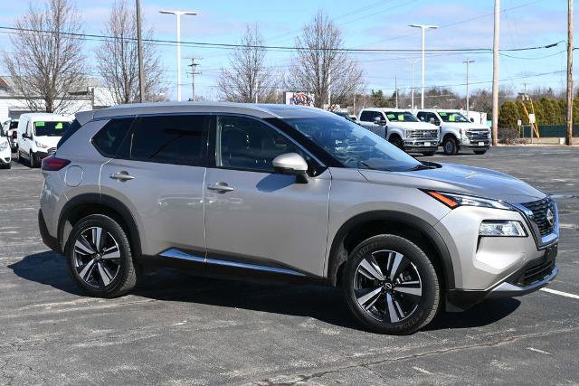 Used 2023 Nissan Rogue SL FWD image 7