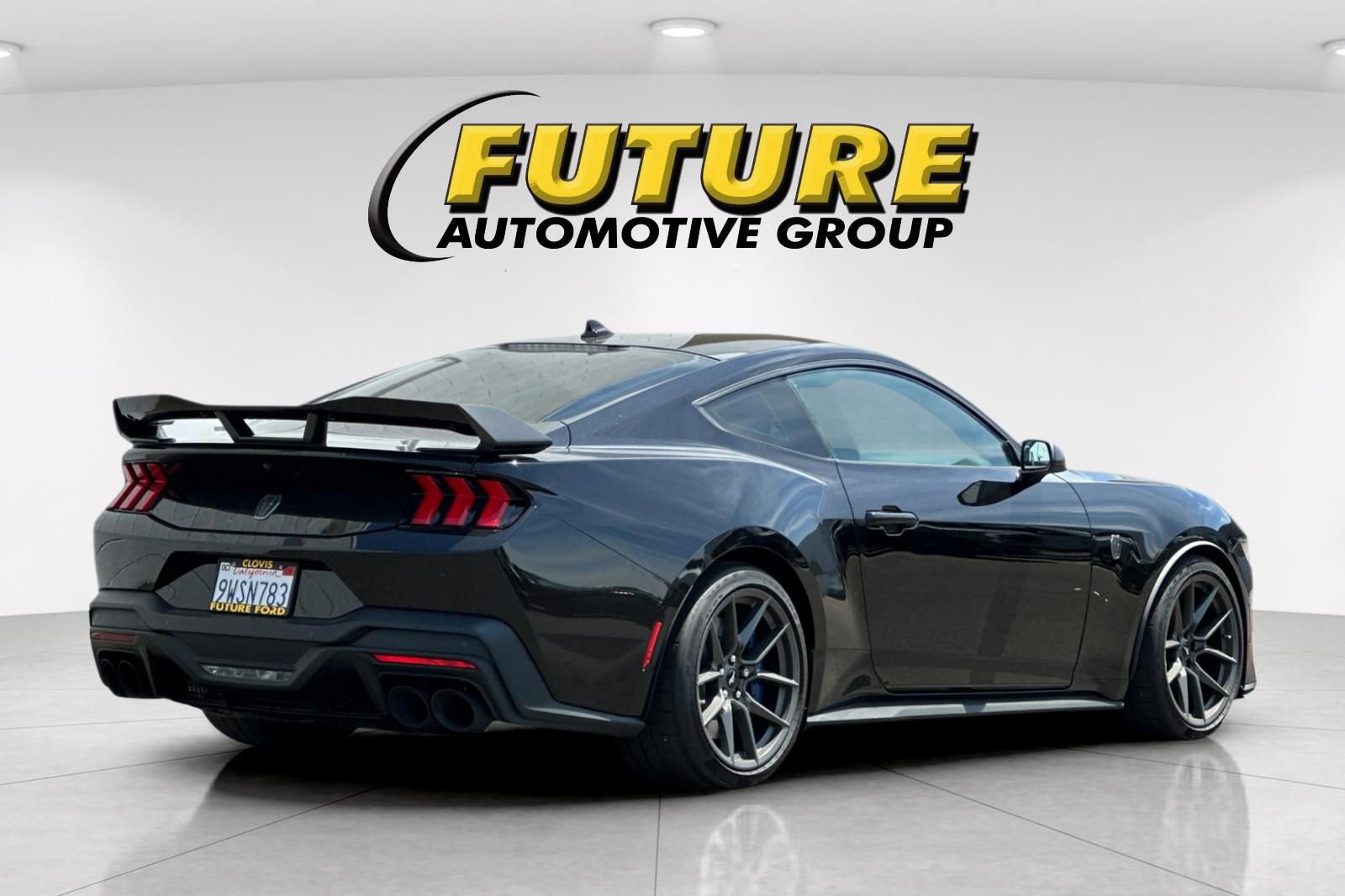 Certified 2025 Ford Mustang Dark Horse w/ Dark Horse Handlin Package RWD image 3