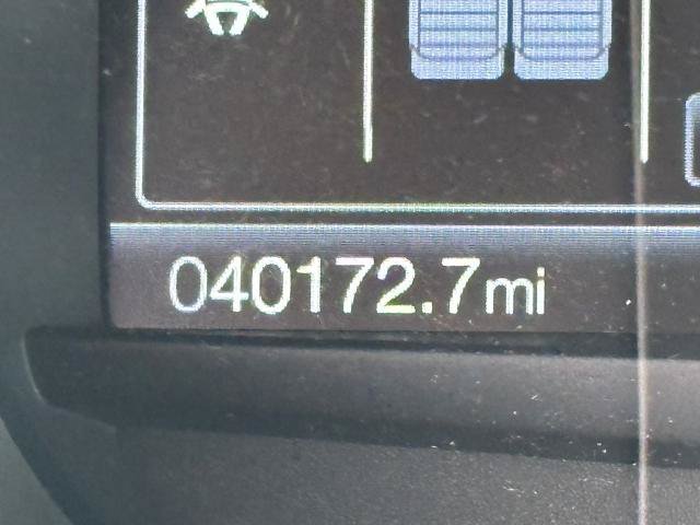 Certified 2022 Ford Edge Titanium AWD/4WD image 12