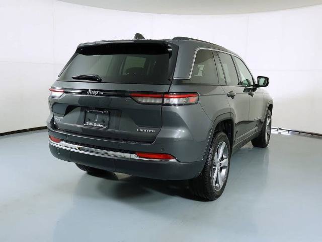 Used 2024 Jeep Grand Cherokee Limited AWD/4WD image 3