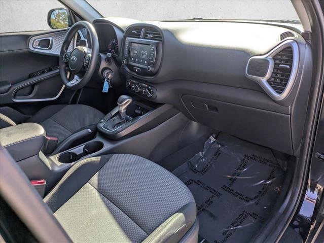 Used 2020 Kia Soul LX FWD image 19