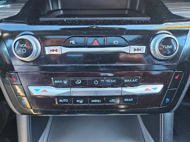 Certified 2021 Ford Explorer Limited w/ Equipment Group 301A image 24