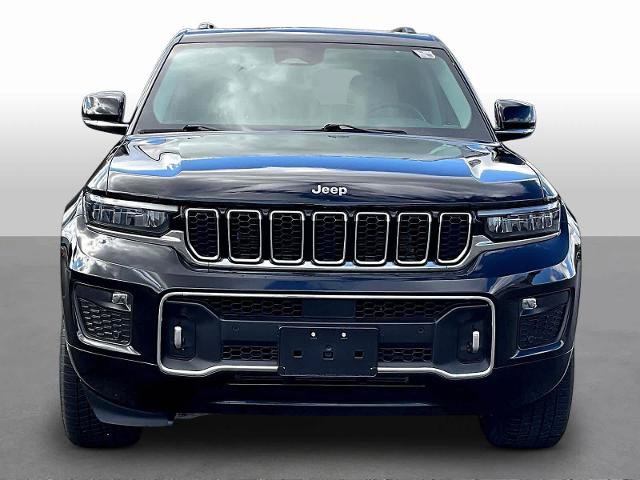 Used 2023 Jeep Grand Cherokee Overland w/ Luxury Tech Group IV AWD/4WD image 2