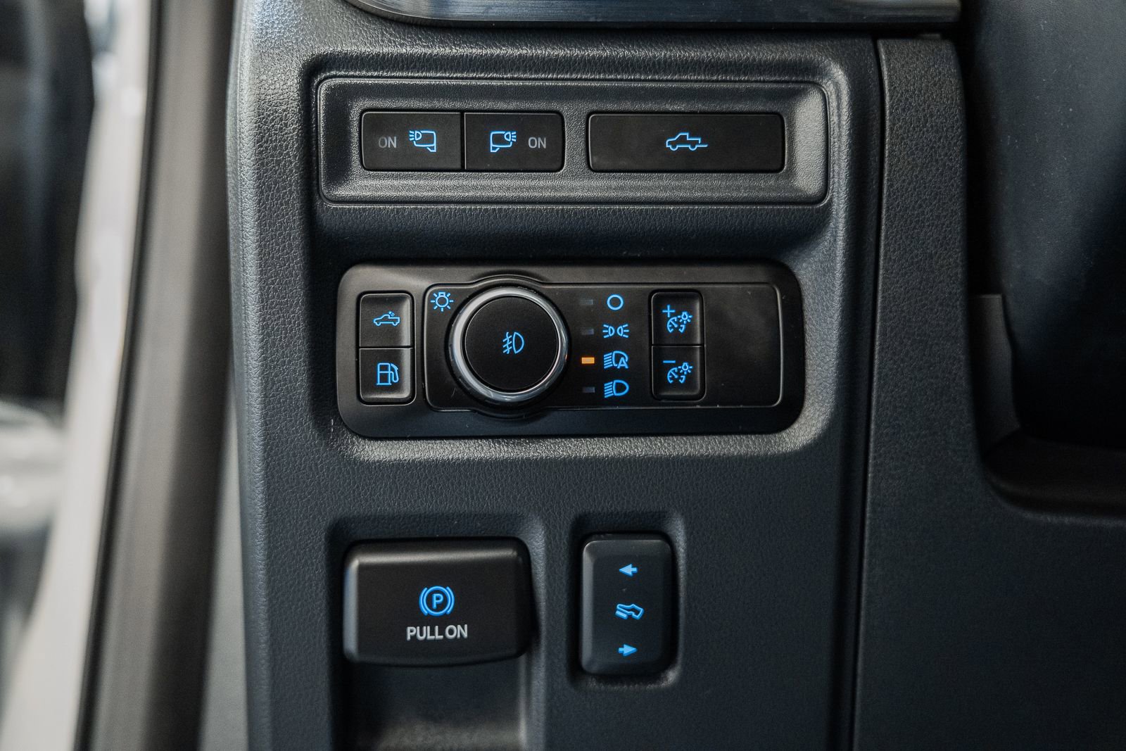 Certified 2023 Ford F150 Lariat w/ Equipment Group 502A High image 55