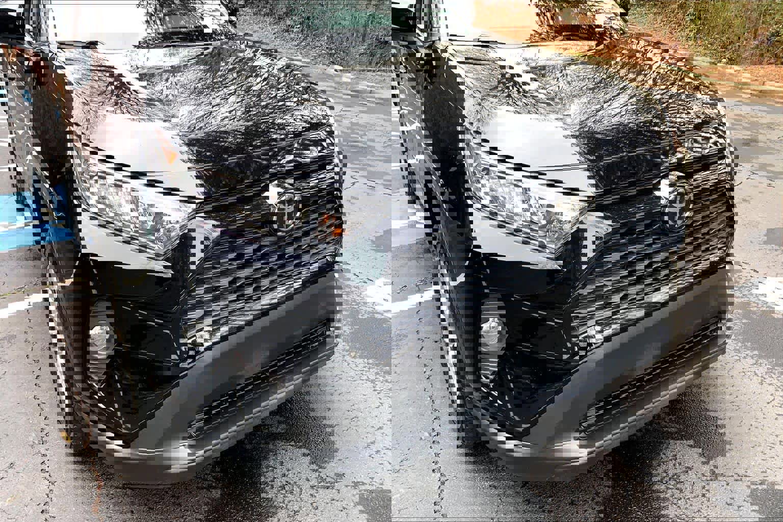 Used 2020 Toyota RAV4 XLE w/ Convenience Package image 30