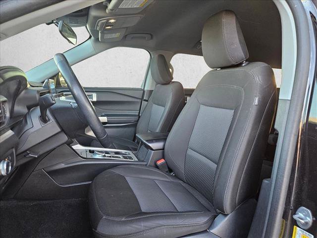Certified 2023 Ford Explorer XLT RWD image 10