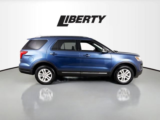 Certified 2019 Ford Explorer XLT w/ Equipment Group 202A image 8