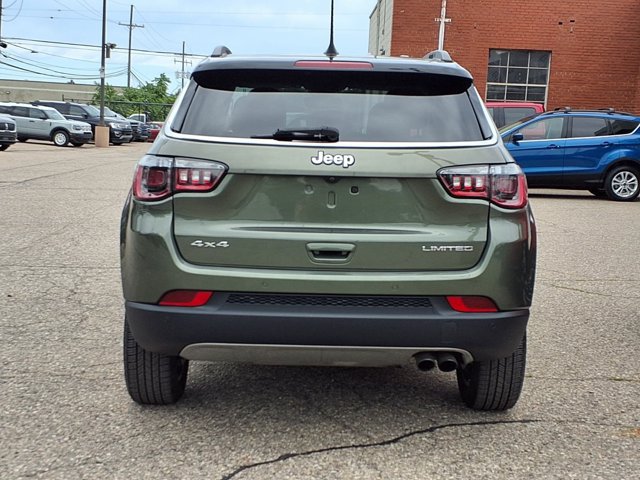 Used 2021 Jeep Compass Limited AWD/4WD image 19