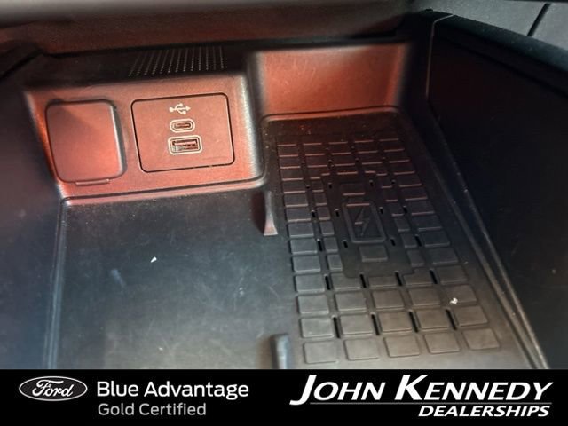 Certified 2025 Ford Bronco Sport Outer Banks w/ Outer Banks Tech Package+ AWD/4WD image 32