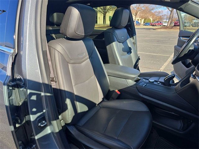 Used 2021 Cadillac XT5 Premium Luxury image 25