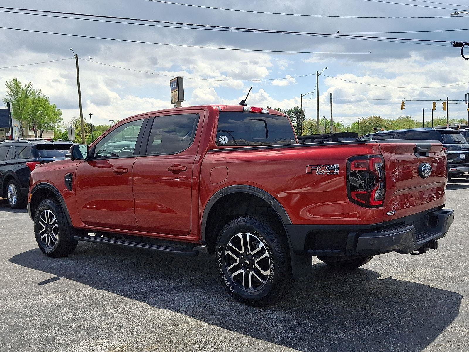 Certified 2024 Ford Ranger Lariat w/ FX4 Off-Road Package AWD/4WD image 2