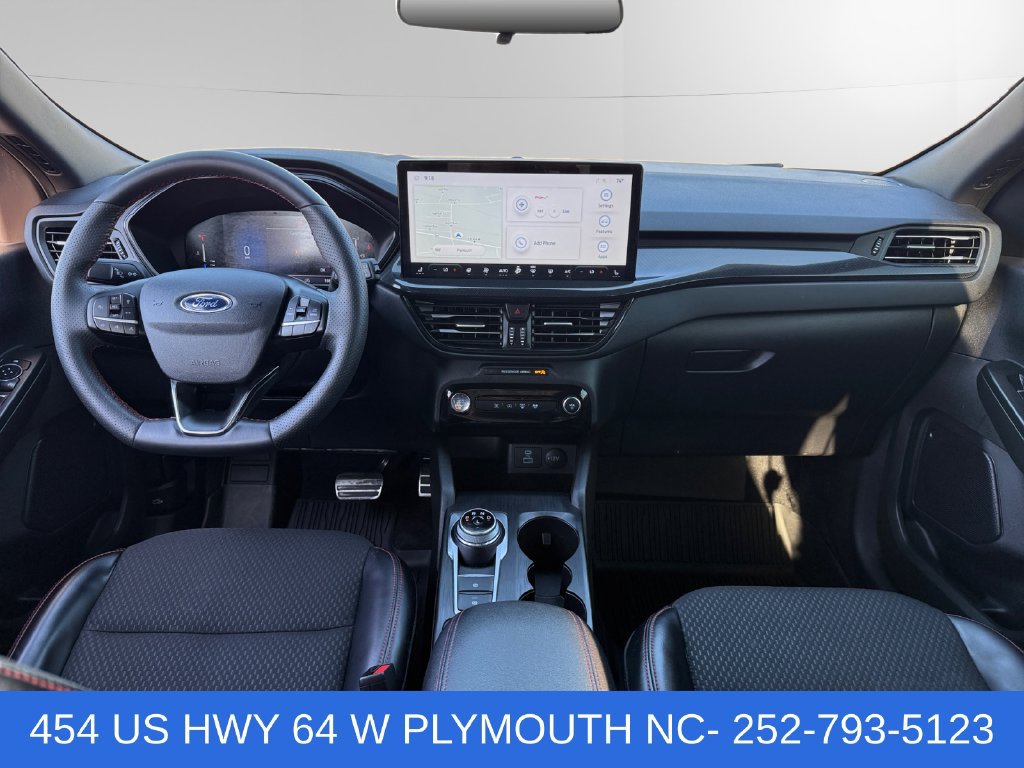 Certified 2023 Ford Escape ST-Line AWD/4WD image 10