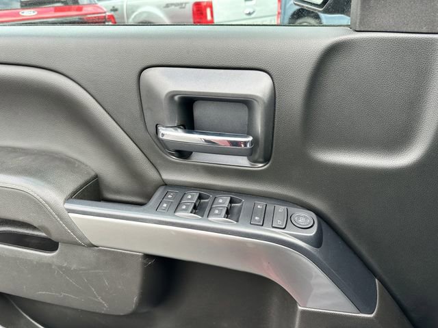 Used 2018 Chevrolet Silverado 1500 LT w/ All Star Edition AWD/4WD image 31